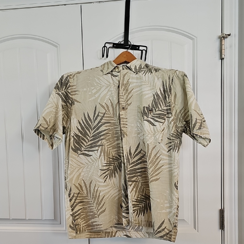 Croft & Barrow Beige Leaf Print Men's Shirt
